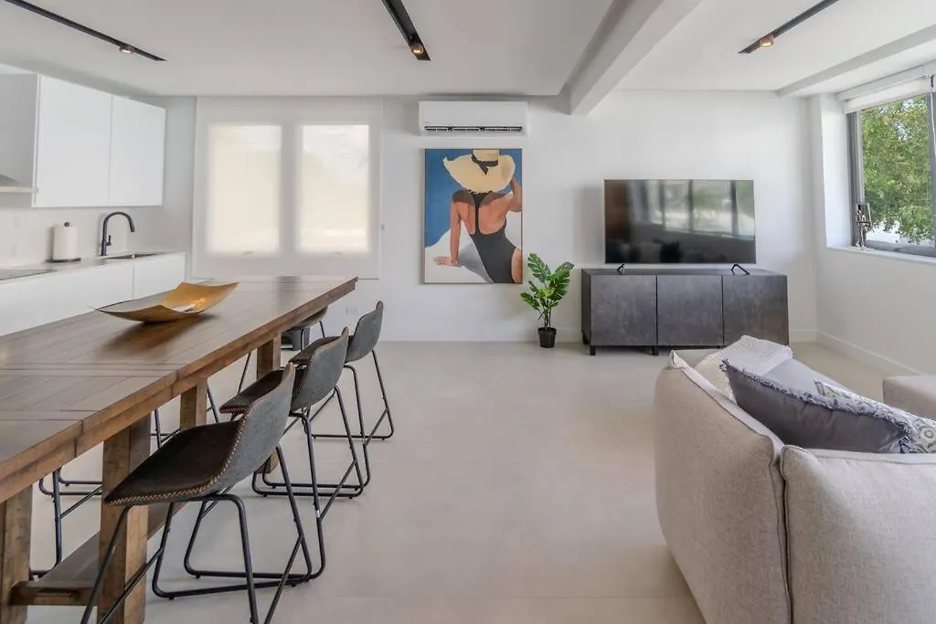 Emerald Haus 12Bd 6Bath Sleeps 26 People San Juan Apartment