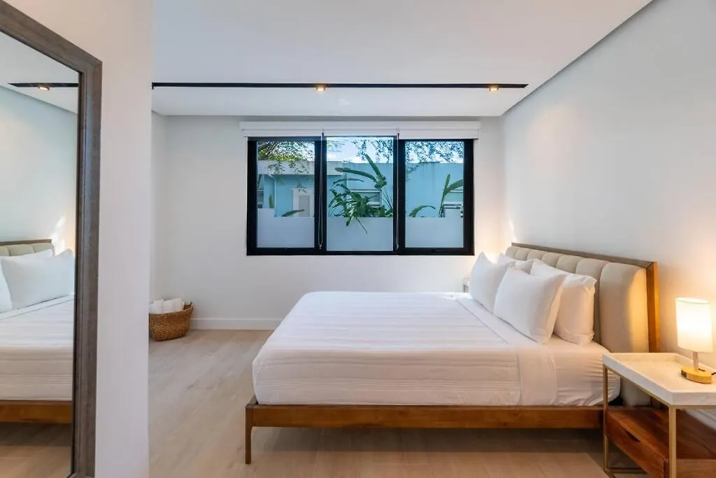 Emerald Haus 12Bd 6Bath Sleeps 26 People San Juan 0*,